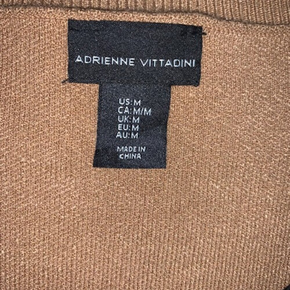 ✨ Adrienne Vittadini Cardigan – Size M – Chic, Cozy & Cute! 💕 - Picture 4 of 12